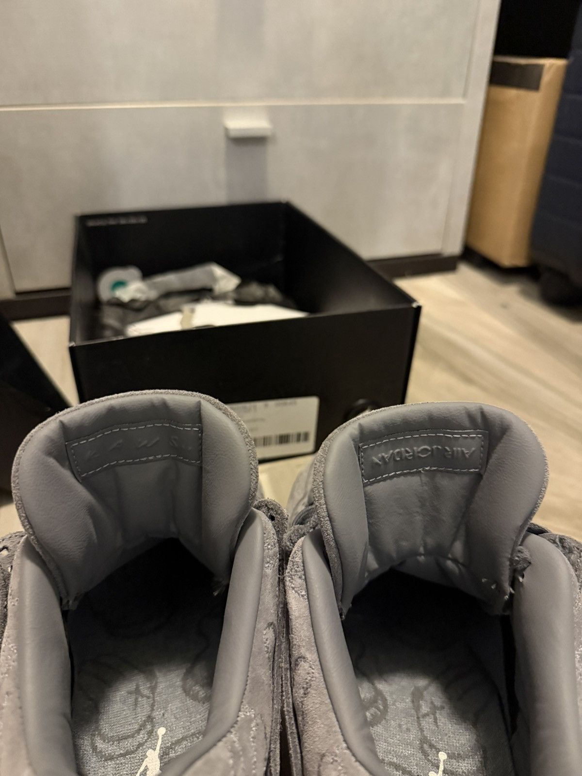 Jordan Brand × Kaws KAWS Jordan 4 Retro Cool Grey Size US 10 / EU 43 - 15 Thumbnail