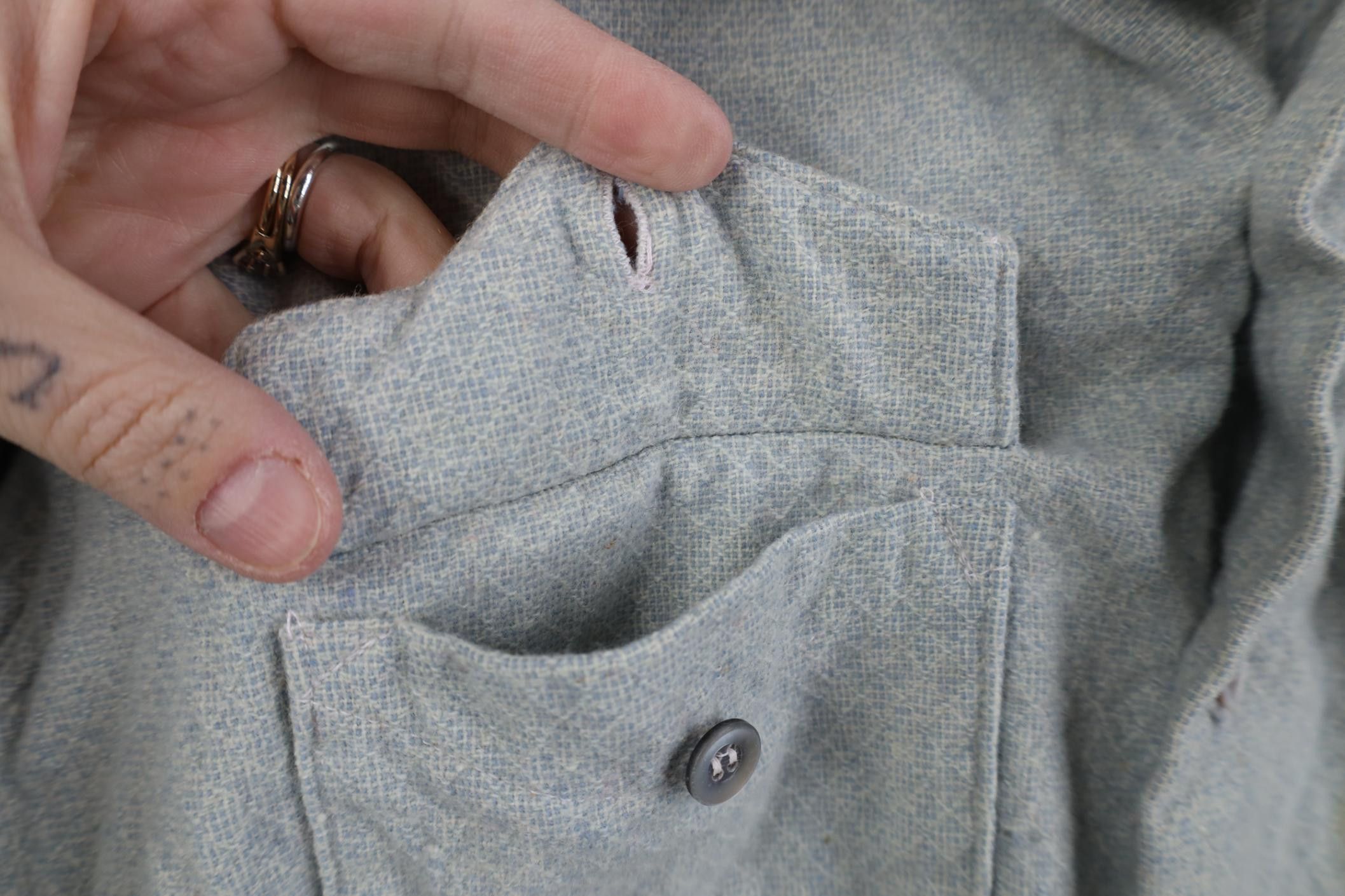 Vintage Vintage 50s 60s Pearl Button Wool Knit Button Shirt Blue USA Size US S / EU 44-46 / 1 - 10 Thumbnail