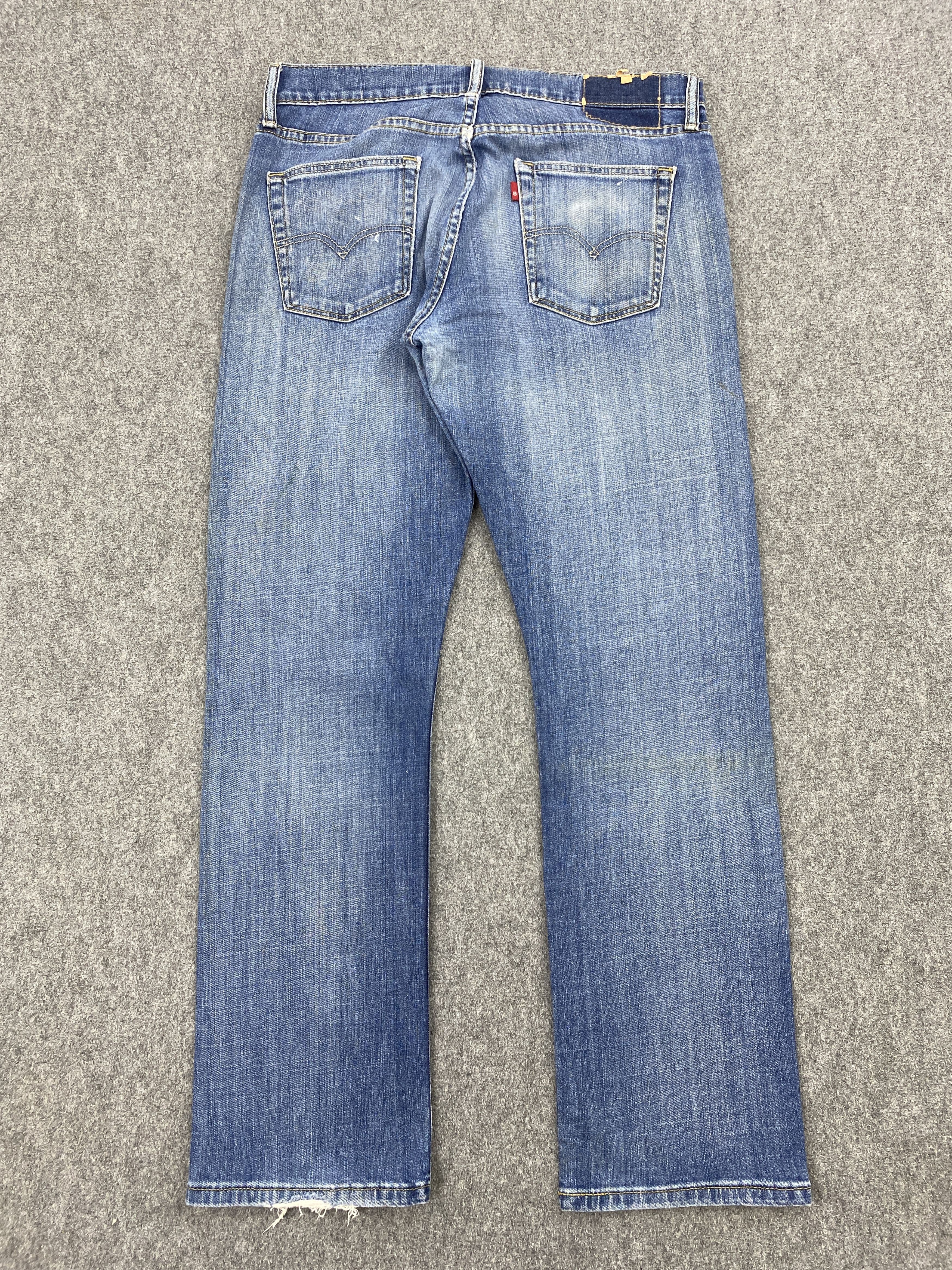 Levi's × Vintage Vintage Levi's 514 Distressed Blue Denim Jeans Size US 34 / EU 50 - 3 Thumbnail
