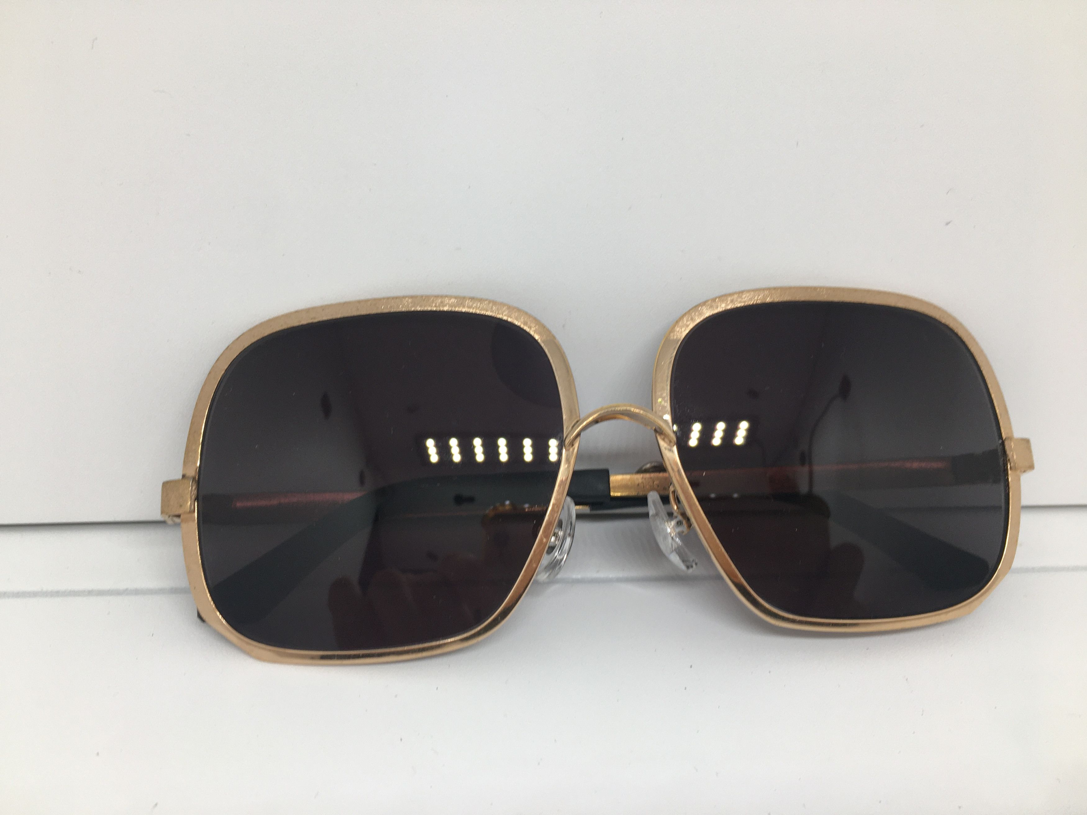 Vintage Vintage Neostyle Boutique 319 Gold Sunglasses Germany Size ONE SIZE - 8 Thumbnail