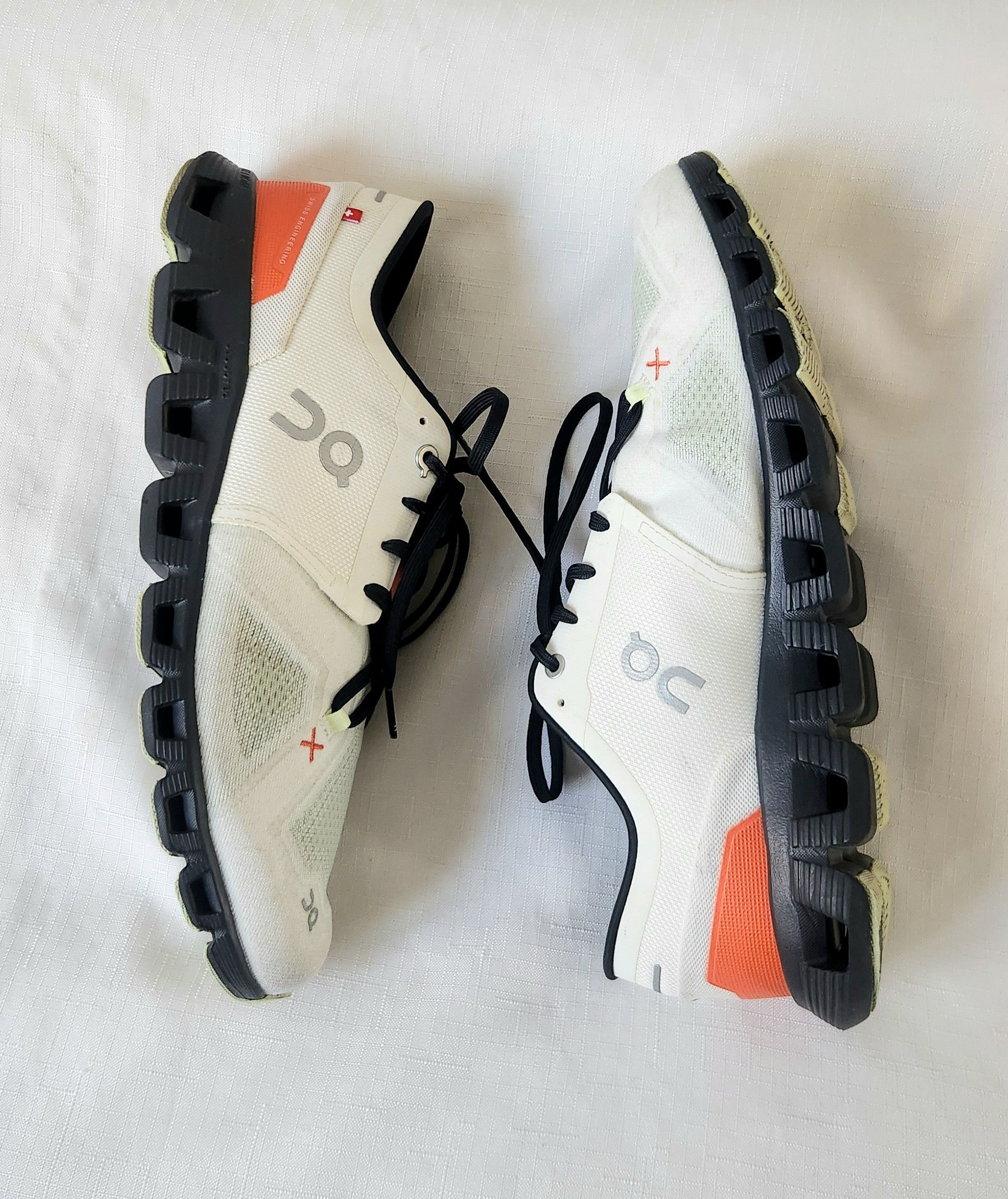 On On Cloud X Shoes Men's size 10.5 Running Shoes multicolor Size US 10.5 / EU 43-44 - 6 Thumbnail