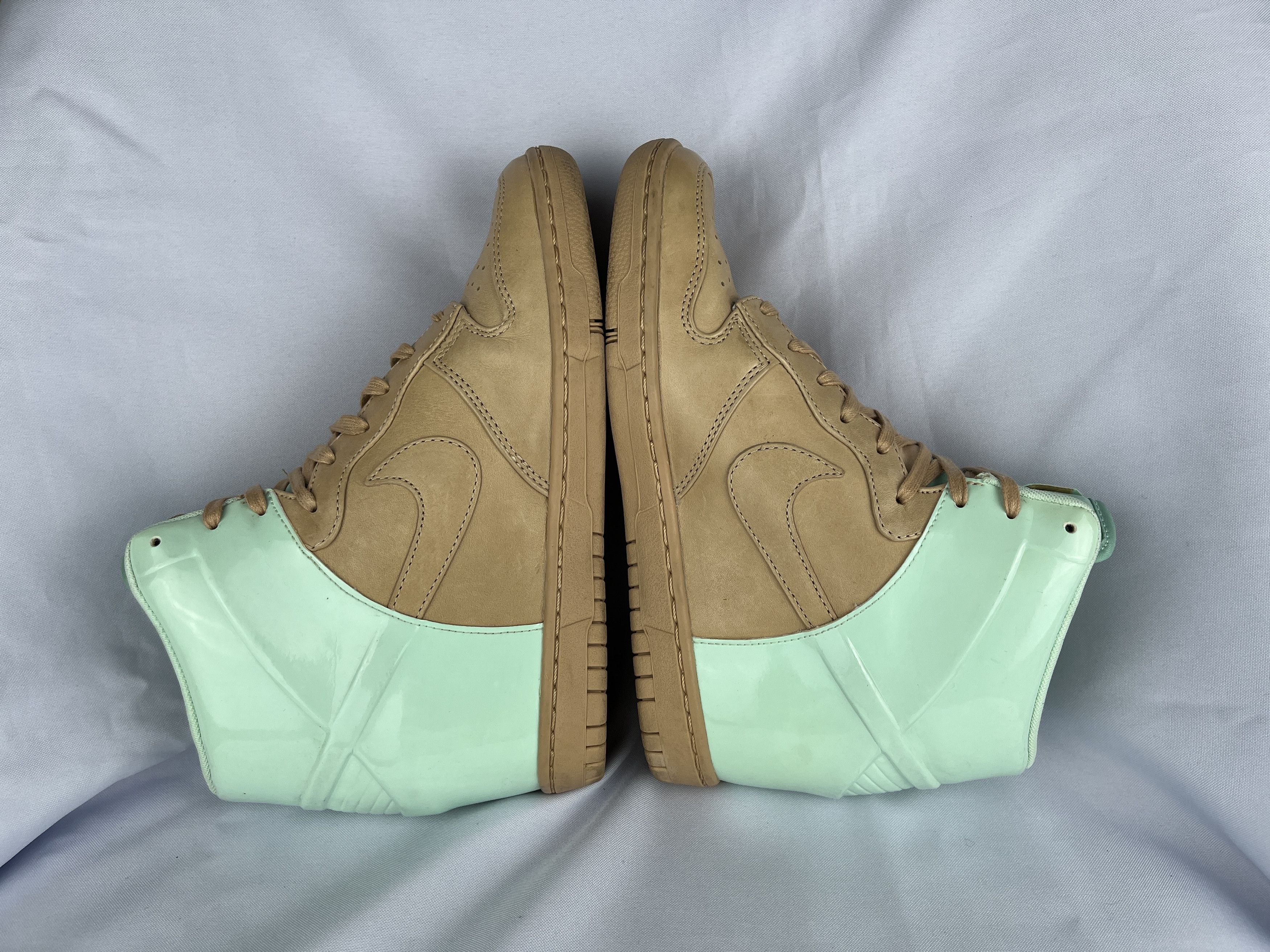 Nike Nike Dunk Sky High VT QS 'Vachetta Tan Arctic Green' Shoes Size US 6.5 / IT 36.5 - 10 Thumbnail