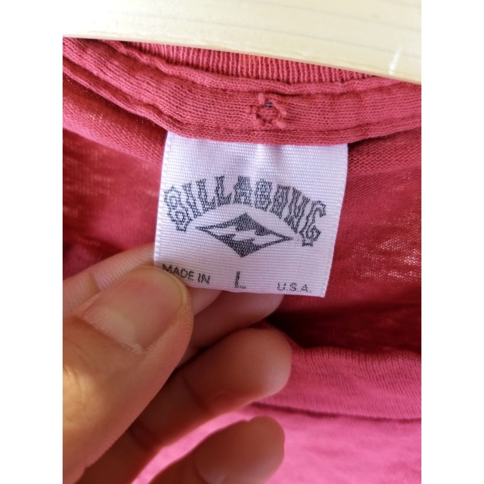 Billabong VINTAGE BILLABONG T-SHIRT SURFING RED SINGLE STITCH SZ LARGE SIZE L MEN Short Sleeve Round Neck 94' Size US L / EU 52-54 / 3 - 4 Thumbnail