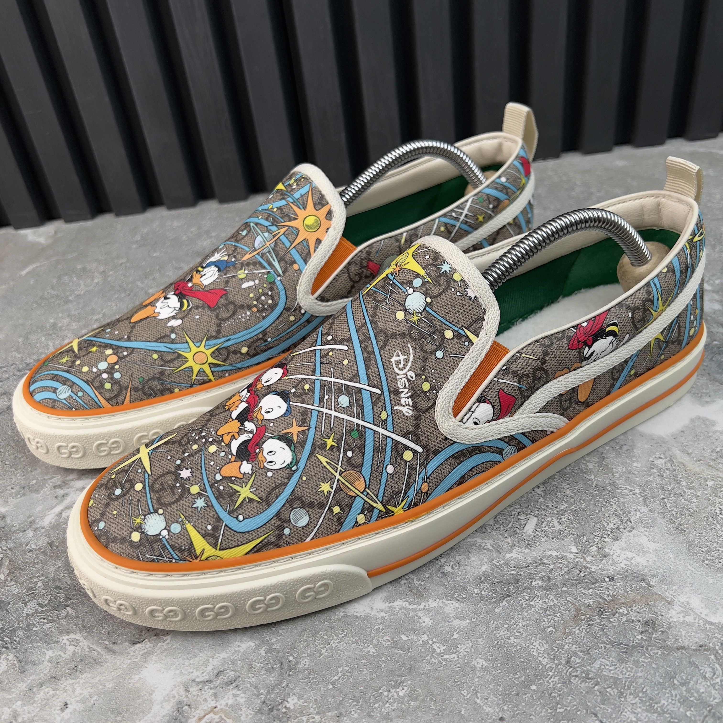 Gucci Tennis 1977 Disney Sneakers Slip On Supreme GG Canvas Ebony Size US 9.5 / EU 42-43 - 1 Thumbnail