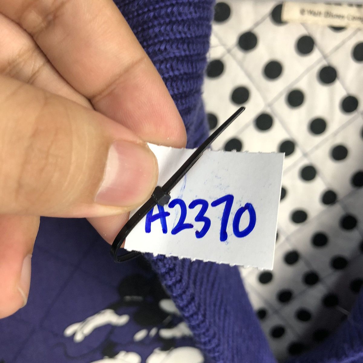 Disney Erny Walt Disney Mickey Mouse Cardigan vintage #A2370 Size M / US 6-8 / IT 42-44 - 10 Thumbnail