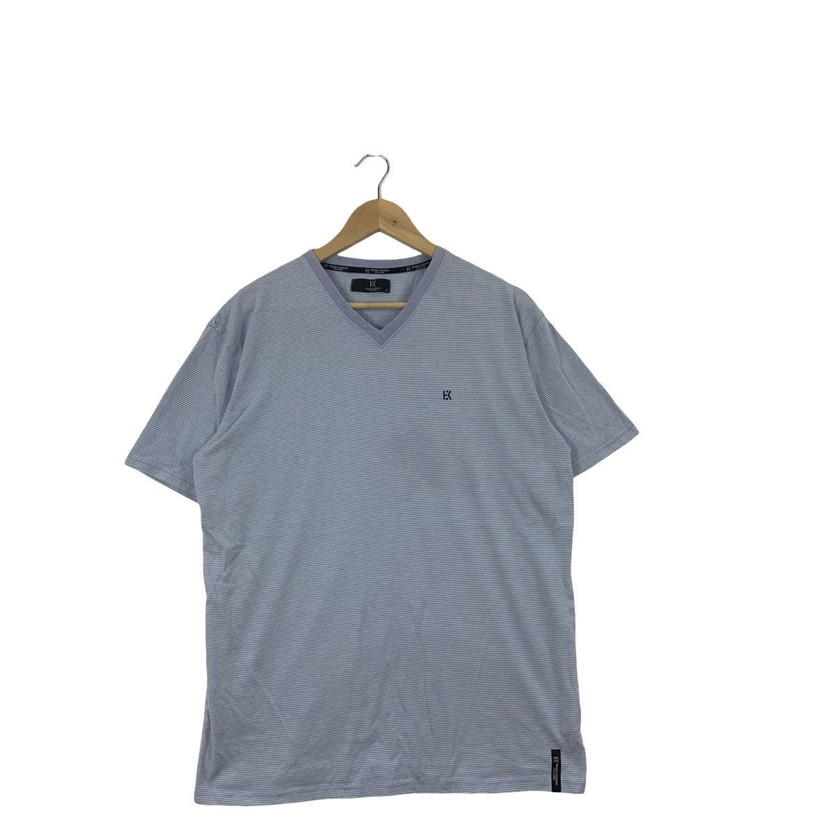 Hiroko Koshino Homme Vintage HIROKO KOSHINO HOMME Stripe Design V Neck Tee Size US S / EU 44-46 / 1 - 3 Thumbnail