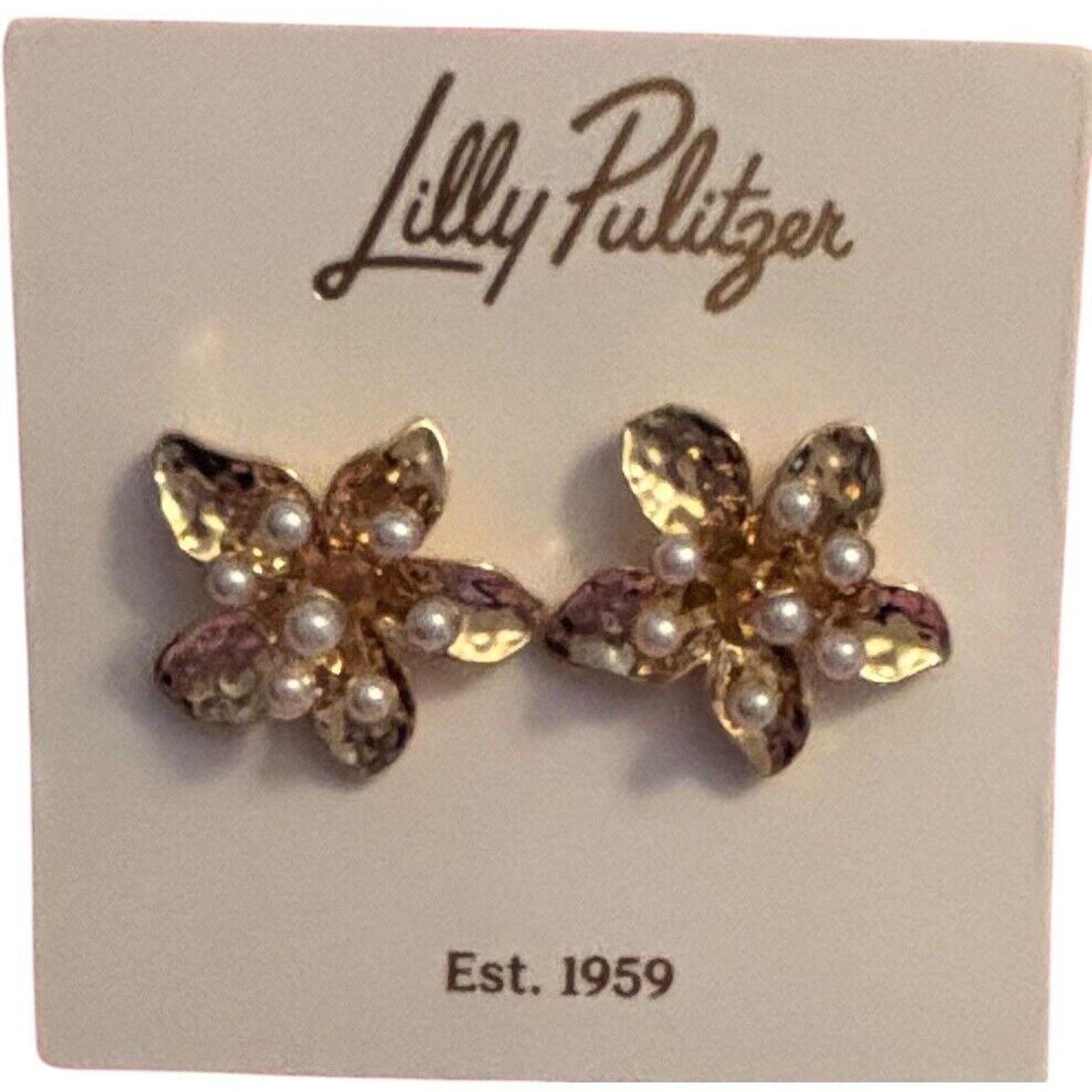 Lilly Pulitzer NWT! Lilly Pulitzer Grove Garden Earrings In Gold Metallic Size ONE SIZE - 3 Thumbnail