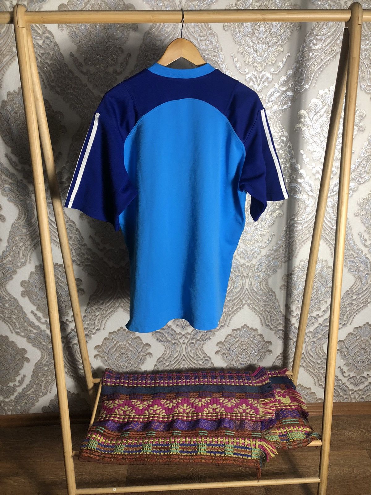 Adidas VINTAGE ADIDAS ORIGINAL EQUIPMENT RETRO T-SHIRT CASUAL 90s Size US L / EU 52-54 / 3 - 6 Thumbnail