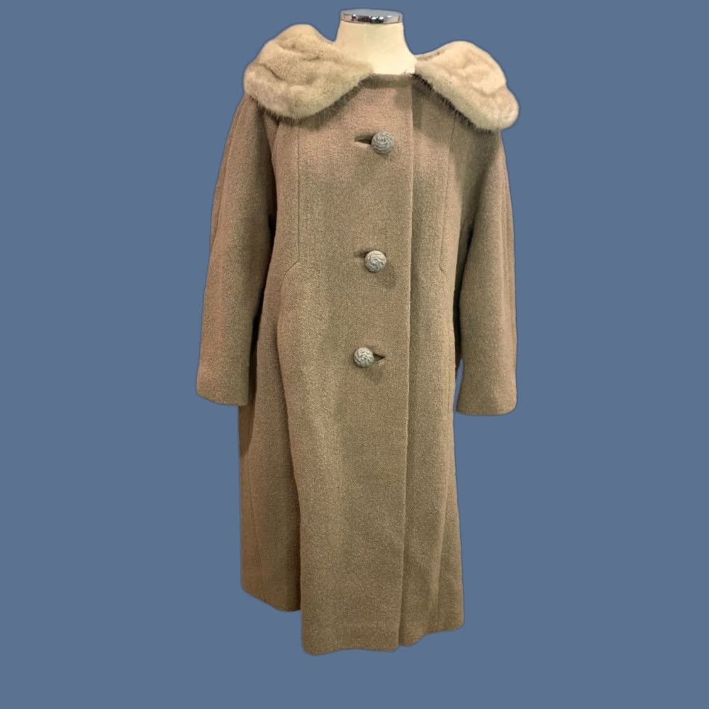 Vintage VINTAGE XL Wool Coat Womens Fur Collar 1950s Jacket - Forstmann Frizelda - Scranton PA - Brown - Regular 40 Back collar to hem Size XL / US 12-14 / IT 48-50 - 1 Thumbnail