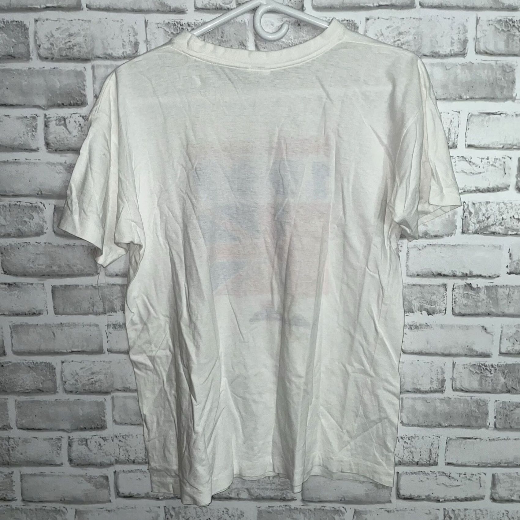 Vintage VINTAGE Hong Kong 1997 100% Cotton White Graphic Tee Mens Size M Single Stitch Shirt White Mens Graphic Tee 1997 Hong Kong Vintage Size US M / EU 48-50 / 2 - 5 Thumbnail