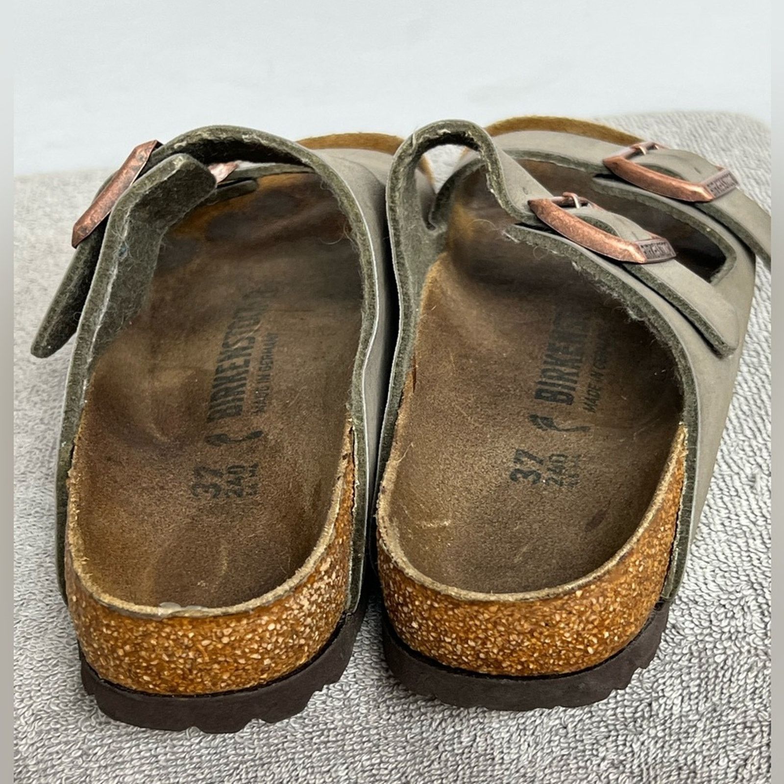 Birkenstock Birkenstock Arizona Womens SZ 6 EU 37 Sandals Oiled Leather Size US 6 / IT 36 - 5 Thumbnail