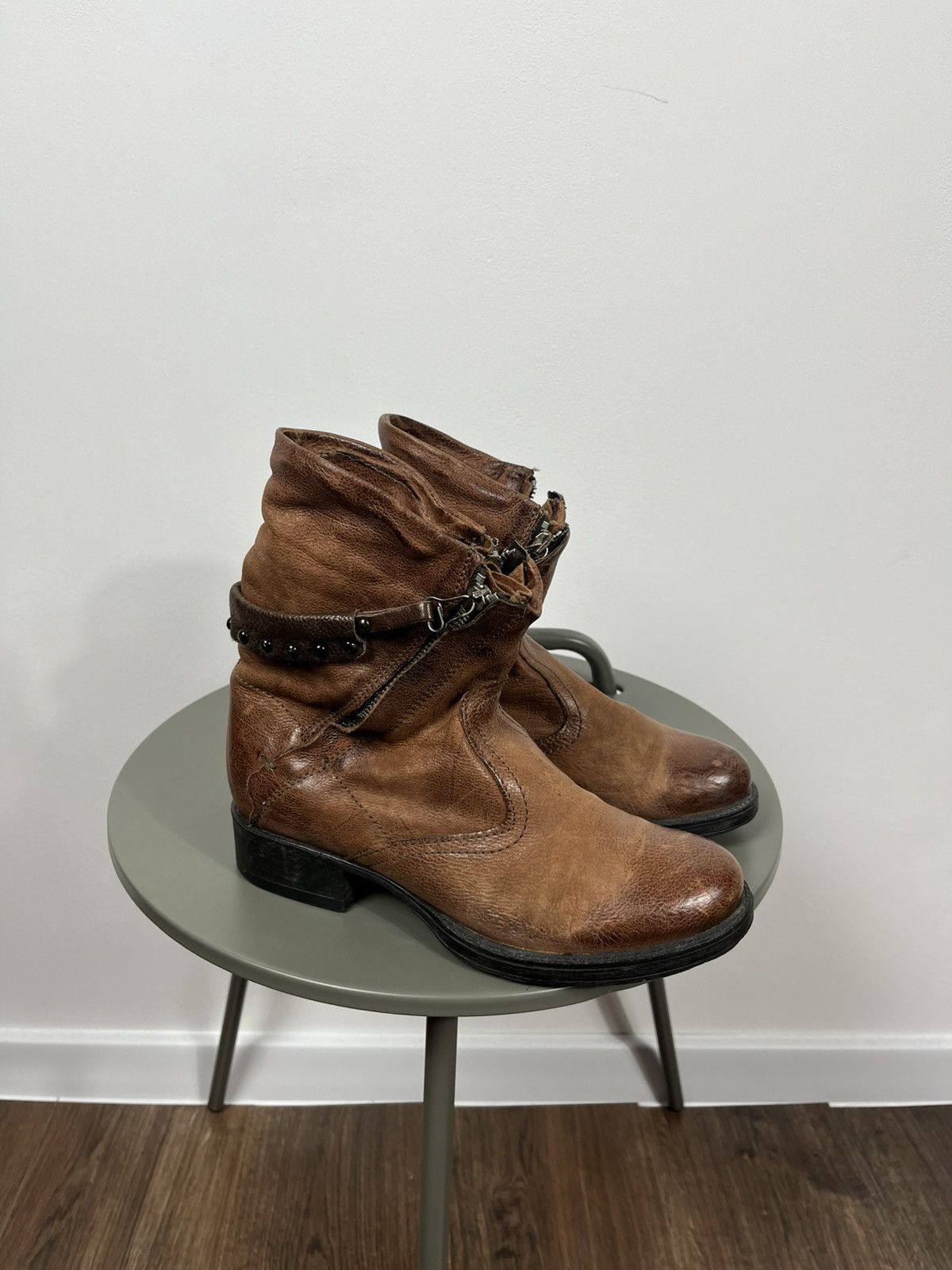 Other Avant-Garde Brown Leather Boots With Double Zip And Straps Size US 6 / IT 36 - 1 Thumbnail