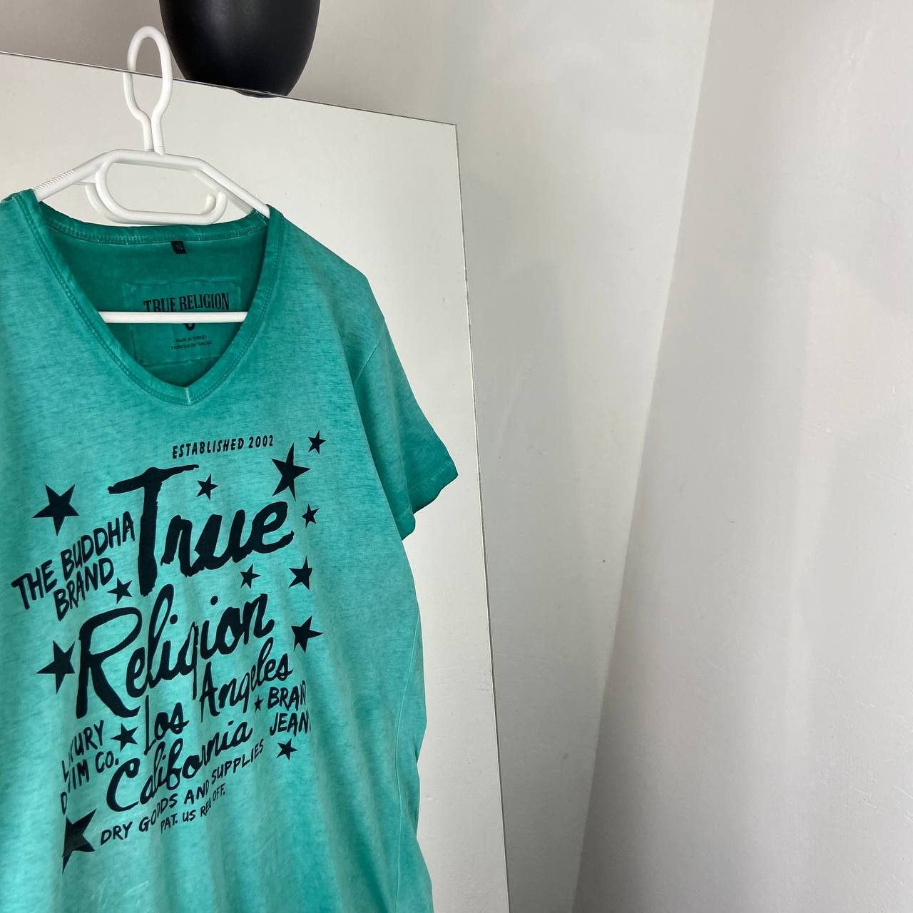 True Religion True Religion Vintage Big Logo V-Neck T-Shirt Size US XL / EU 56 / 4 - 2 Thumbnail