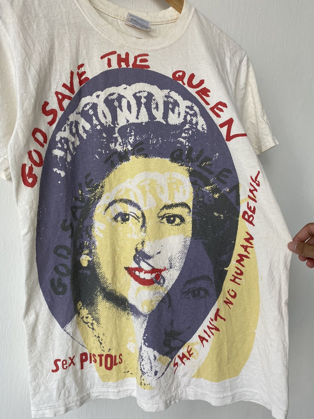 Band Tees Vintage Y2K Sex Pistols Band T-shirt Size US S / EU 44-46 / 1 - 2 Thumbnail