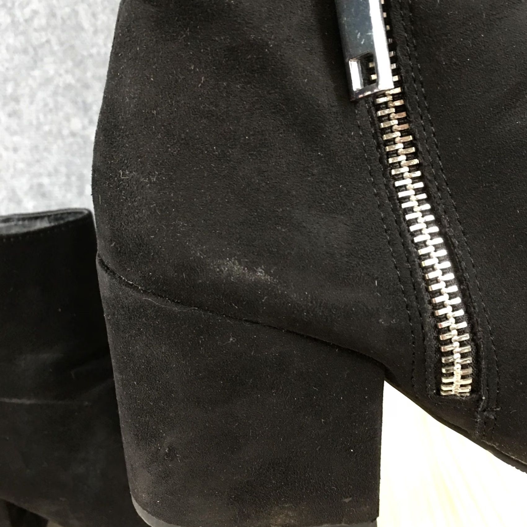Dolce Vita Dolce Vita Boots Womens 7.5 Ankle Bootie Black Round Toe Comfort Block Heels Boots Size US 8 / IT 38 - 4 Thumbnail
