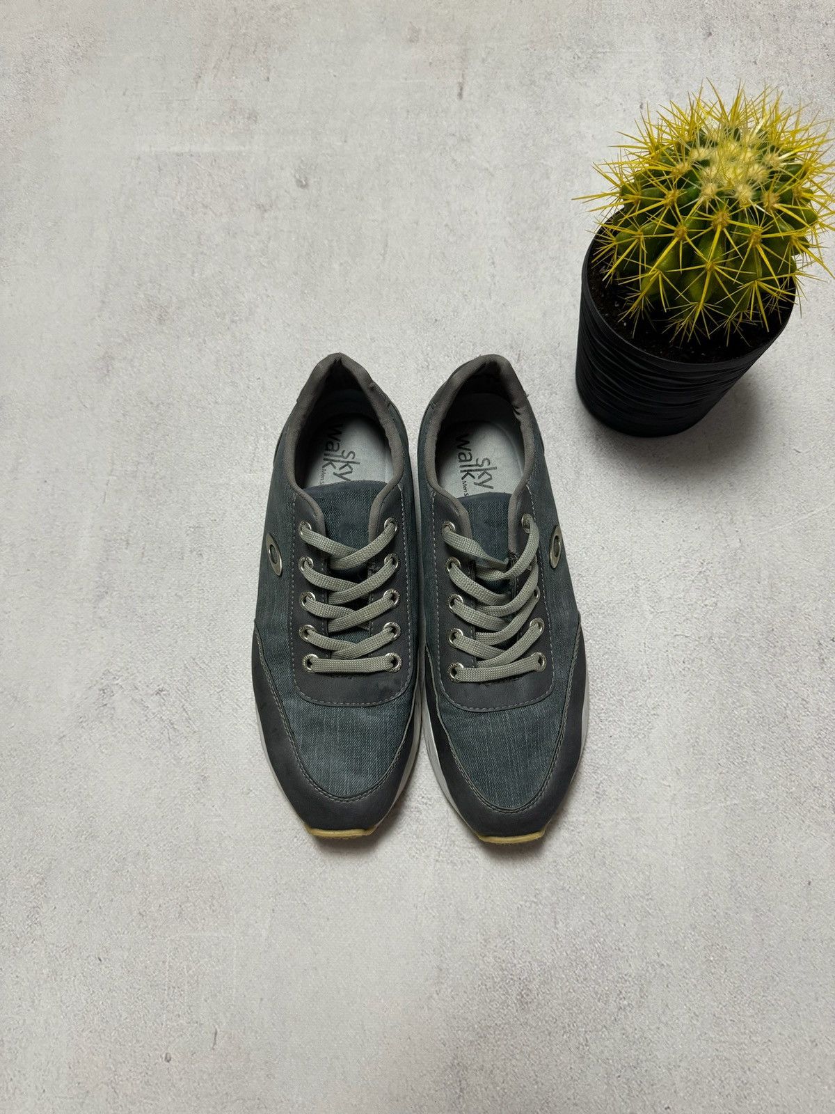 Oakley × Vintage Oakley Sneakers Metal Logo Shoes Sky Walk 43 Size US 9 / EU 42 - 3 Thumbnail