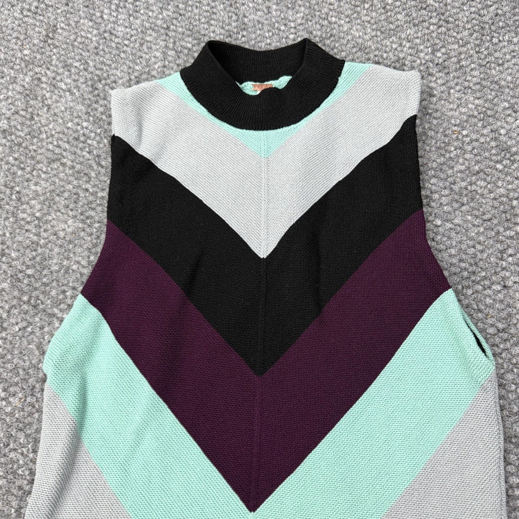 Free People FREE PEOPLE Sweater Dress Womens XS Multicolor Chevron Sleeveless Mock Neck Casual Size XS / US 0-2 / IT 36-38 - 2 Thumbnail