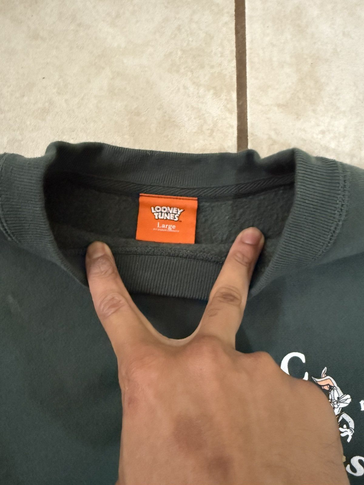 Carrots by Anwar Carrots Anwar carrots looney toon bugs bunny crew neck Size US L / EU 52-54 / 3 - 2 Thumbnail