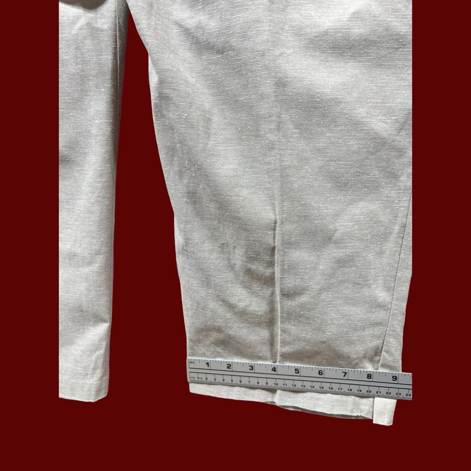 Other Alfred Dunner - Women's Garden Party Mid-Rise Capris - Beige Size 38" / US 16 / IT 52 - 9 Thumbnail