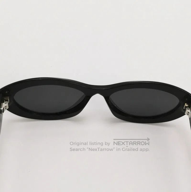 Prada Prada Black Full Frame Logo Sunglasses. Size ONE SIZE - 7 Thumbnail
