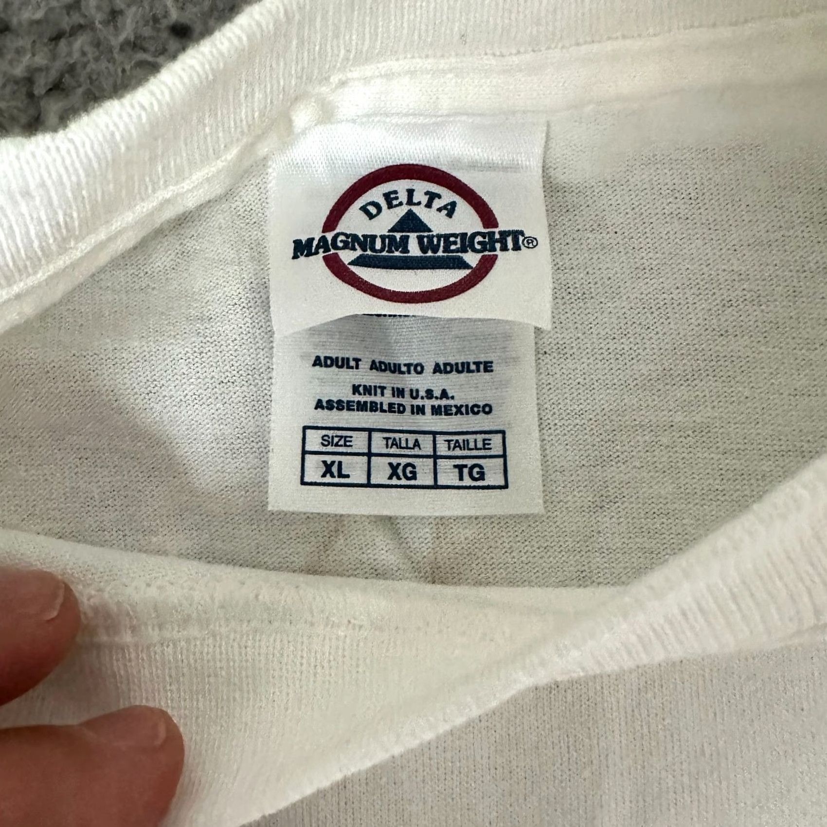 Vintage VINTAGE Key West Shirt Adult XL White Rainbow Mens Size US XL / EU 56 / 4 - 4 Thumbnail