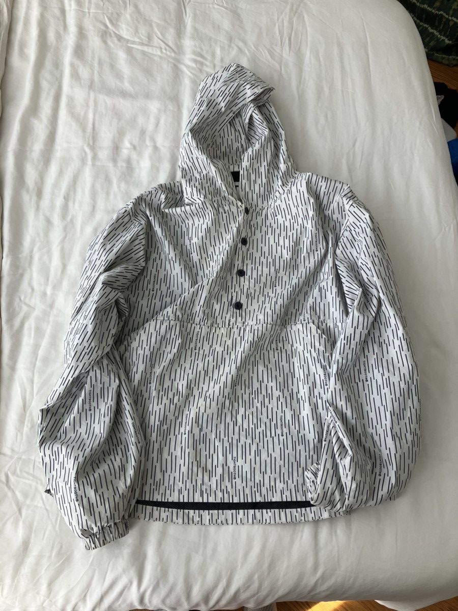Japanese Brand Tightbooth nylon hoodie Size US M / EU 48-50 / 2 - 1 Thumbnail