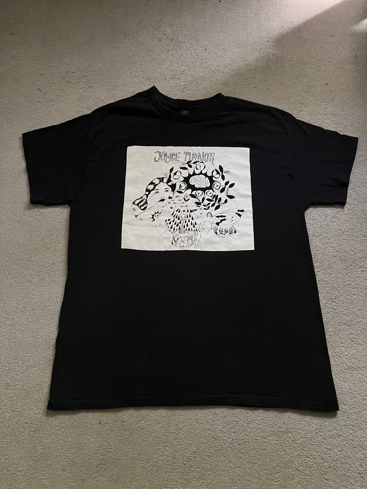 Band Tees 2010s Joyce Manor Band Tee Size US L / EU 52-54 / 3 - 2 Thumbnail