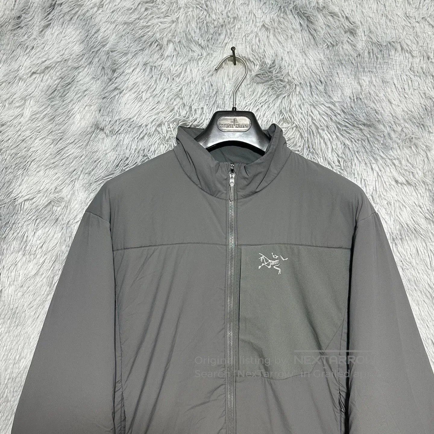 Arc'teryx Arcteryx Proton Lt Jacket in Dark Gray. Size US M / EU 48-50 / 2 - 3 Thumbnail