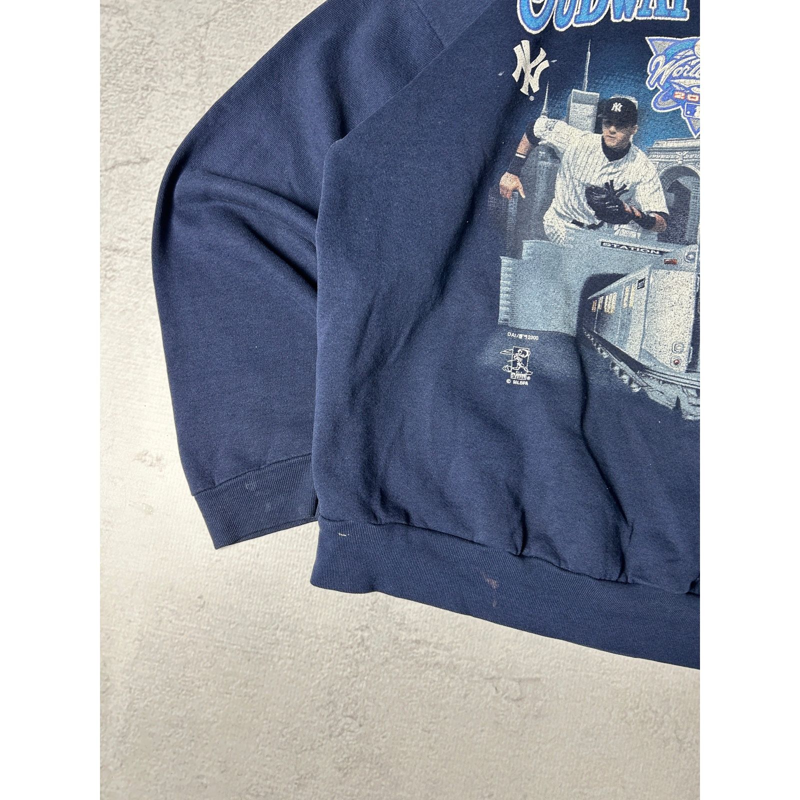 MLB Vintage 90s MLB New York Crewneck Sweatshirt - Men's Large Size US L / EU 52-54 / 3 - 3 Thumbnail