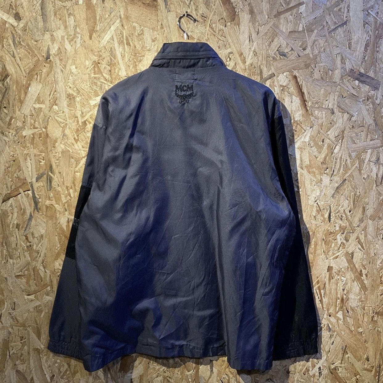 MCM × Vintage Vintage Embroidery Big Logo MCM Legere Windbreaker Jacket Size US L / EU 52-54 / 3 - 2 Thumbnail