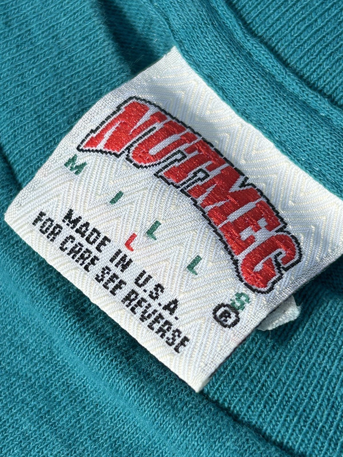 Nutmeg Nutmeg Mills 1993 Miami Dolphins t-shirt: size L Size US L / EU 52-54 / 3 - 7 Thumbnail