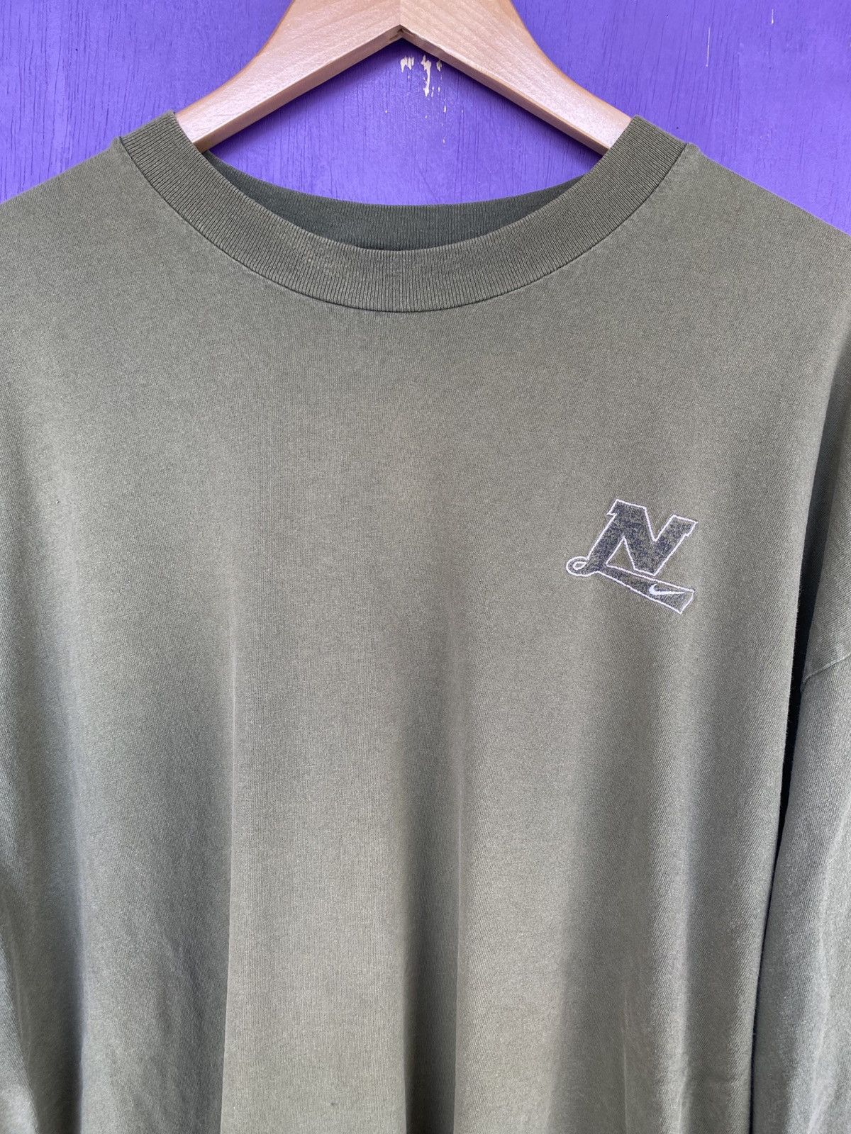 Nike Vintage 90s Nike embroidered logo faded long-sleeve Size US XXL / EU 58 / 5 - 3 Thumbnail