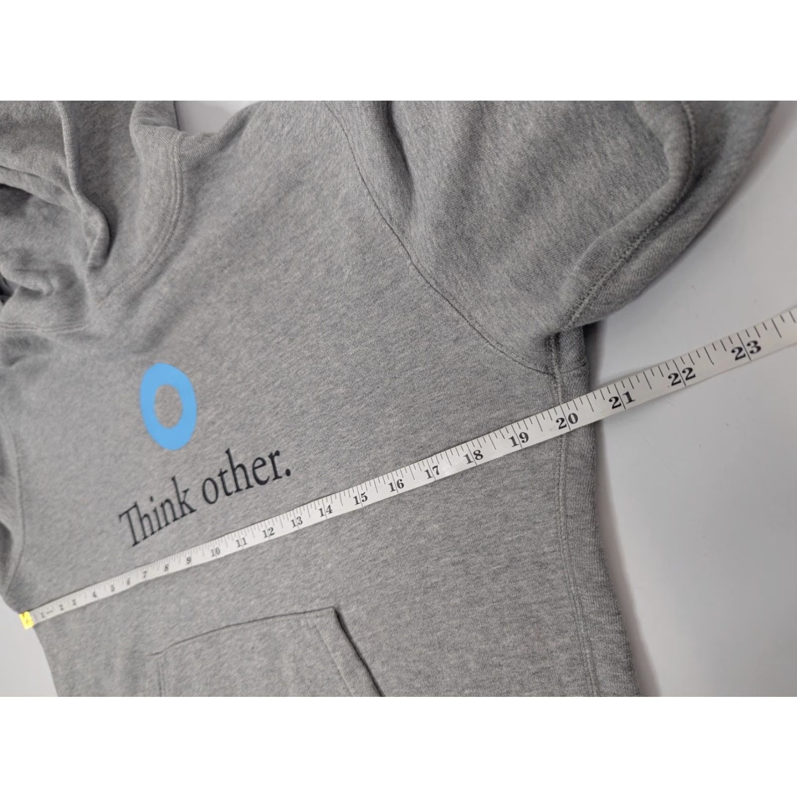 Uniqlo **Uniqlo x Pharrell Williams Gray Pullover Hoodie Size XS** User: Vintage Uniqlo x Pharrell Williams Gray Pullover Hoodie Size XS Size US XS / EU 42 / 0 - 7 Thumbnail