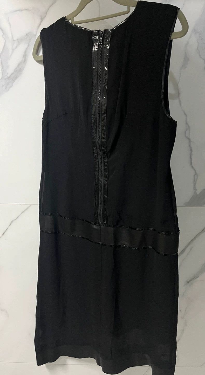 Helmut Lang HELMUT LANG A small V-neck dress with no sleeves and a dia Size L / US 10 / IT 46 - 2 Thumbnail