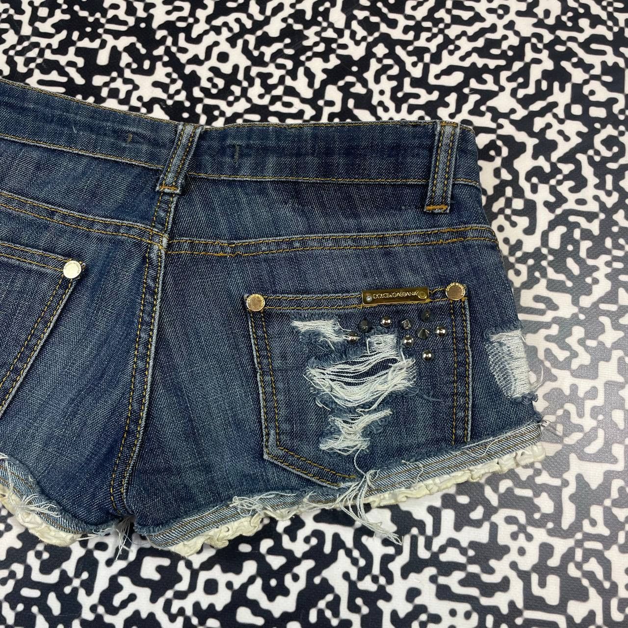 Dolce & Gabbana Vintage Y2K Dolce Gabbana Sexy Luxury Distressed Style Short Size 27" / US 4 / IT 40 - 9 Thumbnail