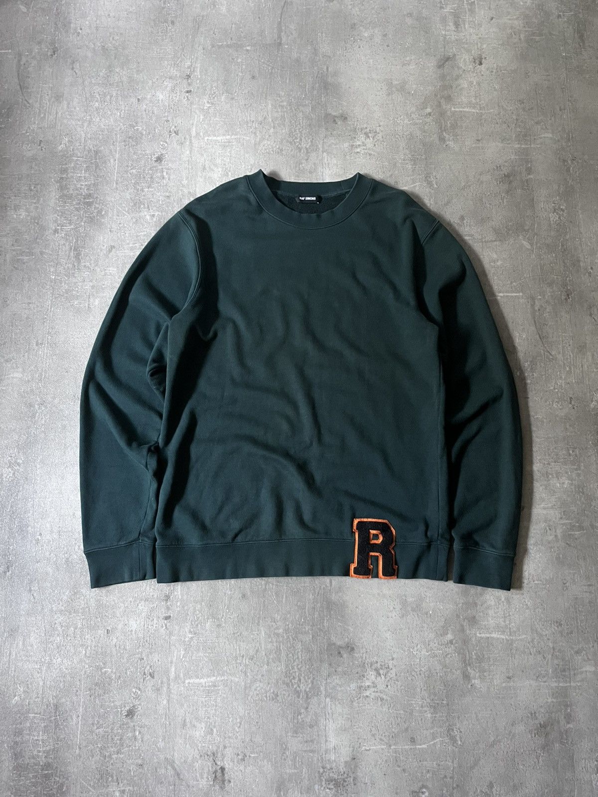 Raf Simons Raf Simons A/W 16 R patched logo sweatshirt green Size US XL / EU 56 / 4 - 1 Thumbnail