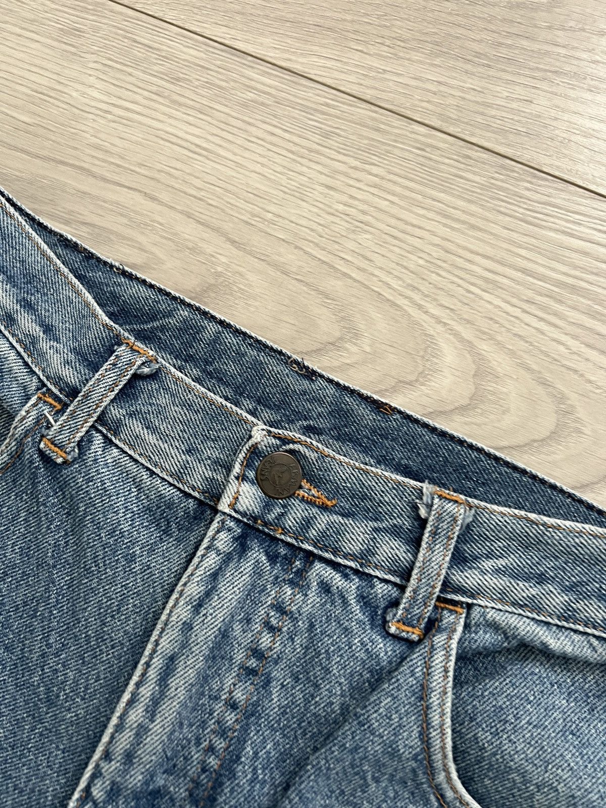 Armani Armani Jeans 1990s Metal Logo Denim Jeans Size US 28 / EU 44 - 4 Thumbnail