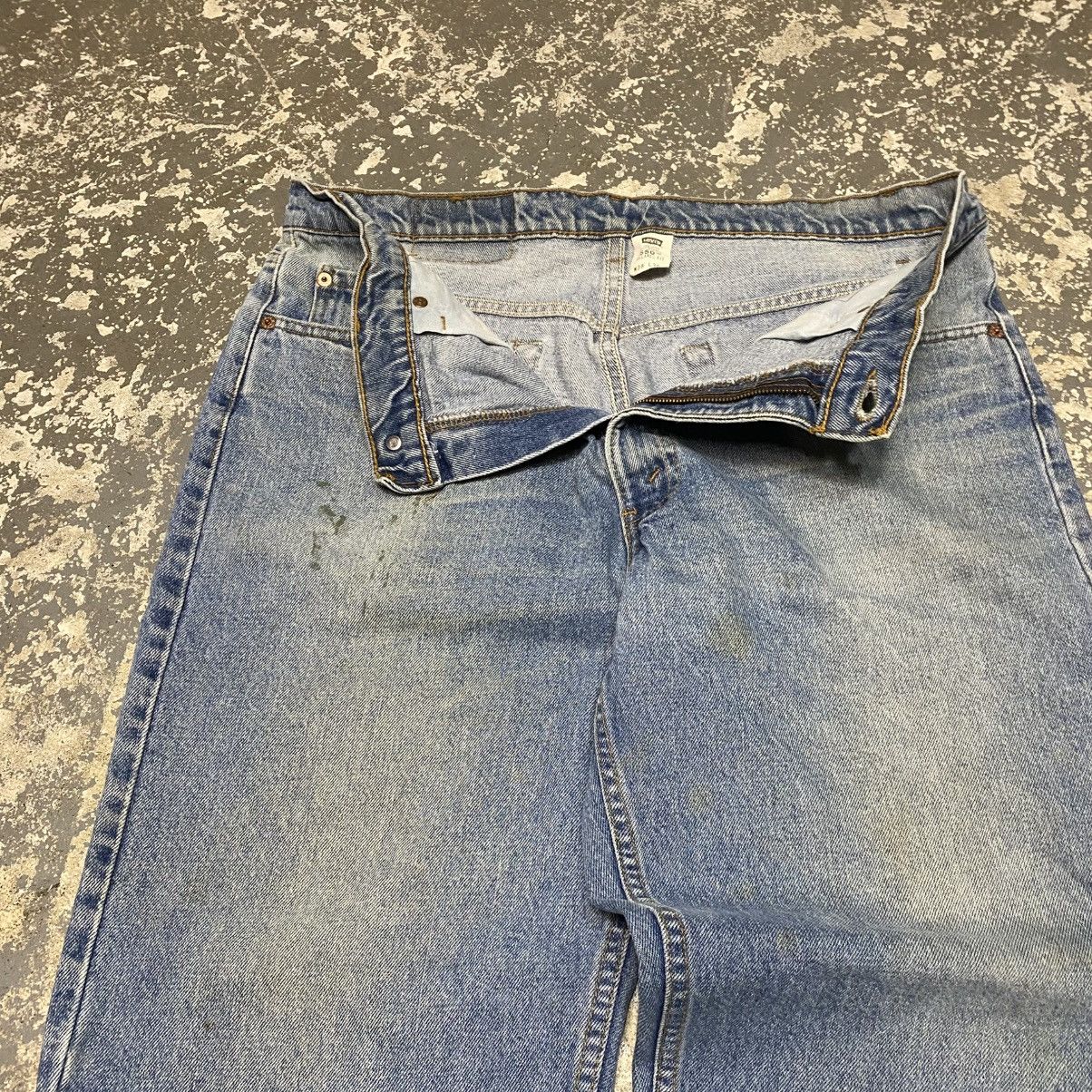 Levi's × Vintage Vintage Levi’s 550 Relaxed Fit Blue Denim Jeans USA 90s Size US 36 / EU 52 - 12 Thumbnail