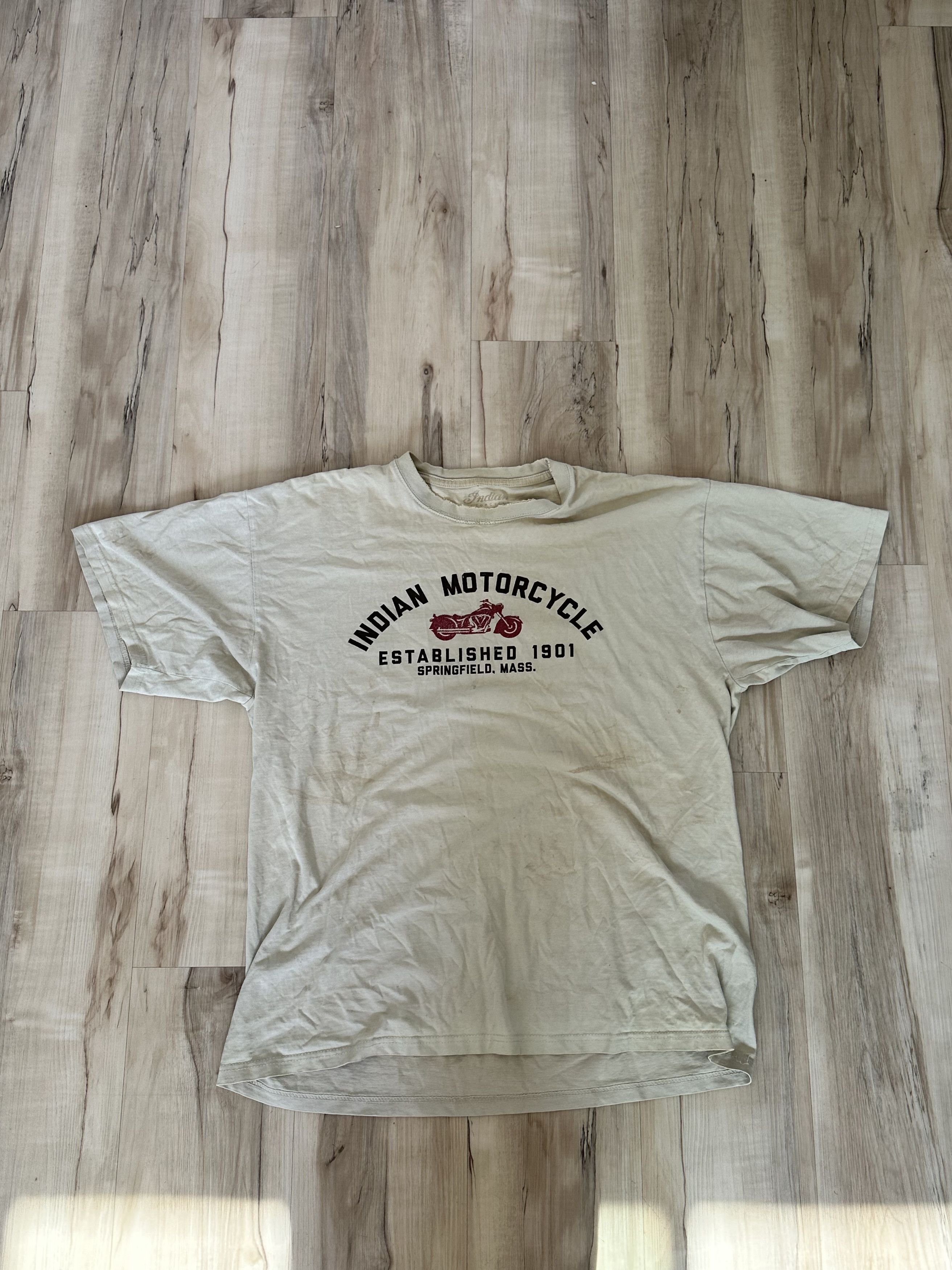 Indian Motorcycle Vintage Distressed Indian Motorcycle Sturgis T-Shirt Size XL Size US XL / EU 56 / 4 - 1 Thumbnail