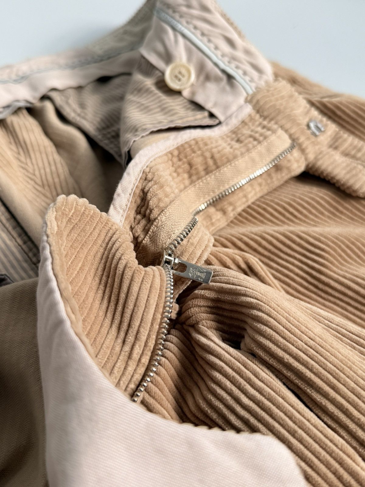 Brunello Cucinelli Brunello Cucinelli Corduroy Leisure Fit Cargo Pants Size US 32 / EU 48 - 23 Thumbnail