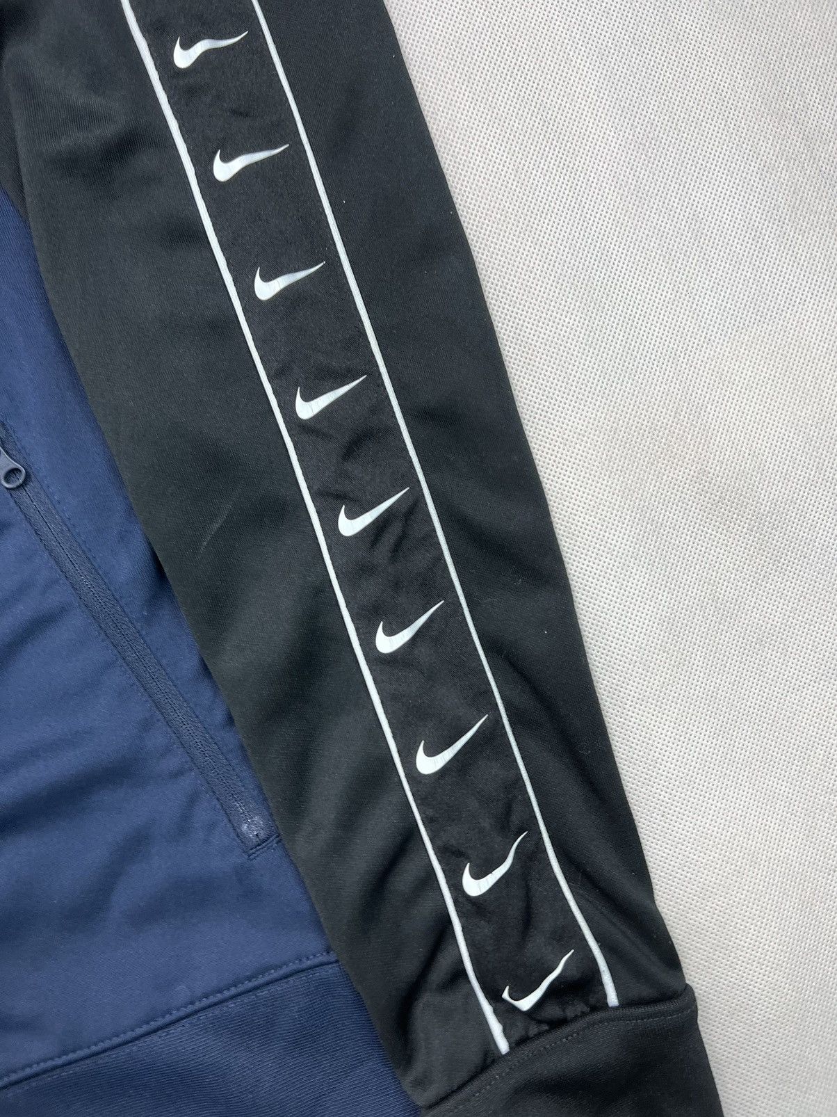 Nike Hoodie Nike multi logo swoosh zipped Size US XS / EU 42 / 0 - 2 Thumbnail