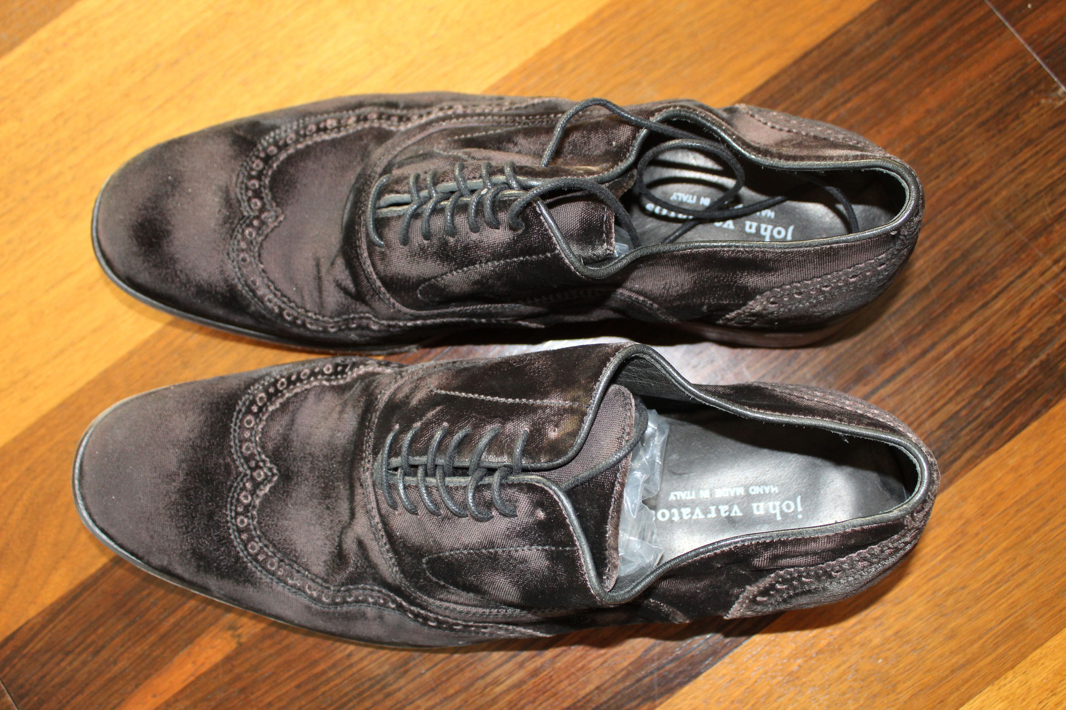 John Varvatos #1972 Crushed Velvet Wingtip – Wine Color Size US 11 / EU 44 - 8 Thumbnail