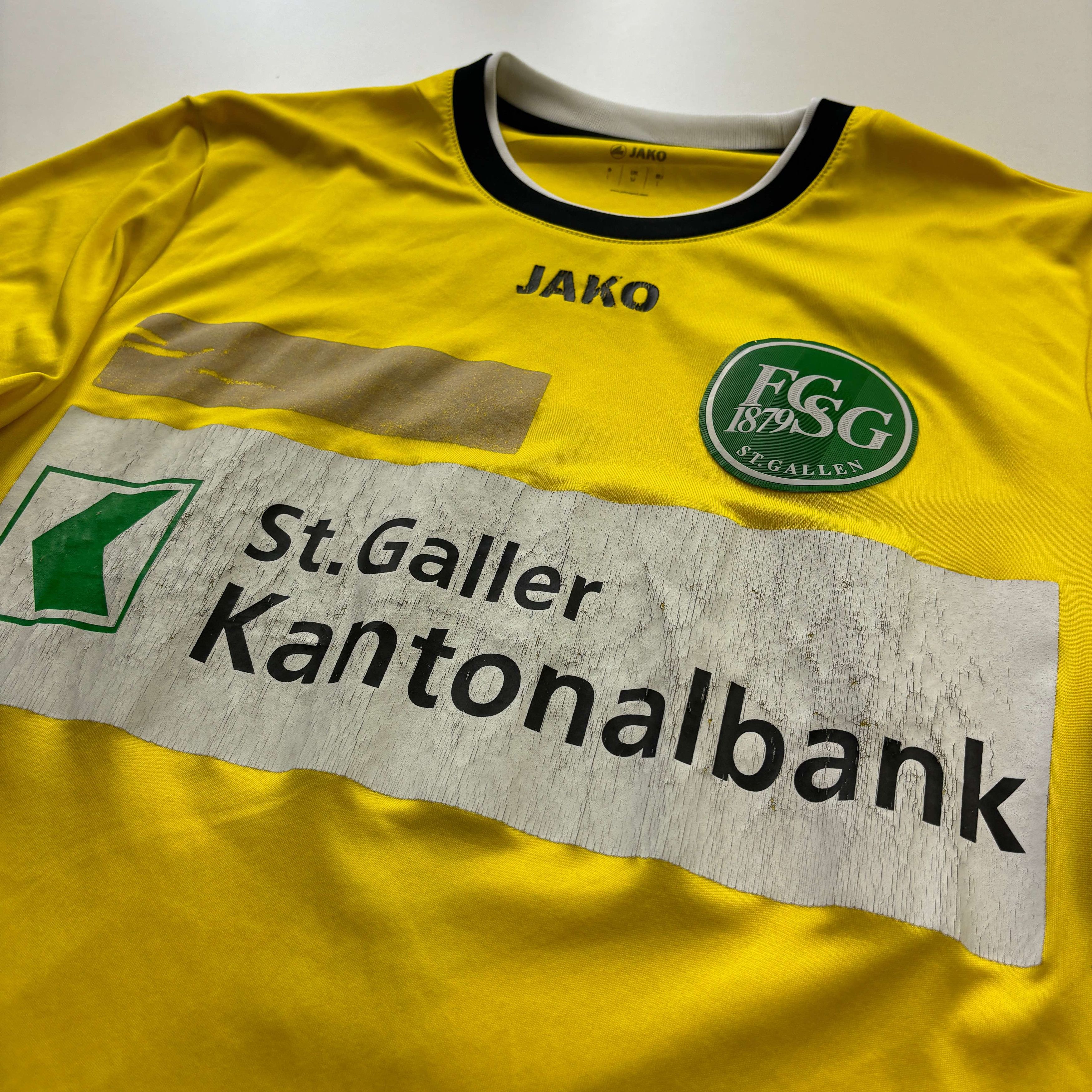 Other SIGNED MATCH WORN St. Gallen 2015-16 Lopar football jersey L Size US L / EU 52-54 / 3 - 3 Thumbnail