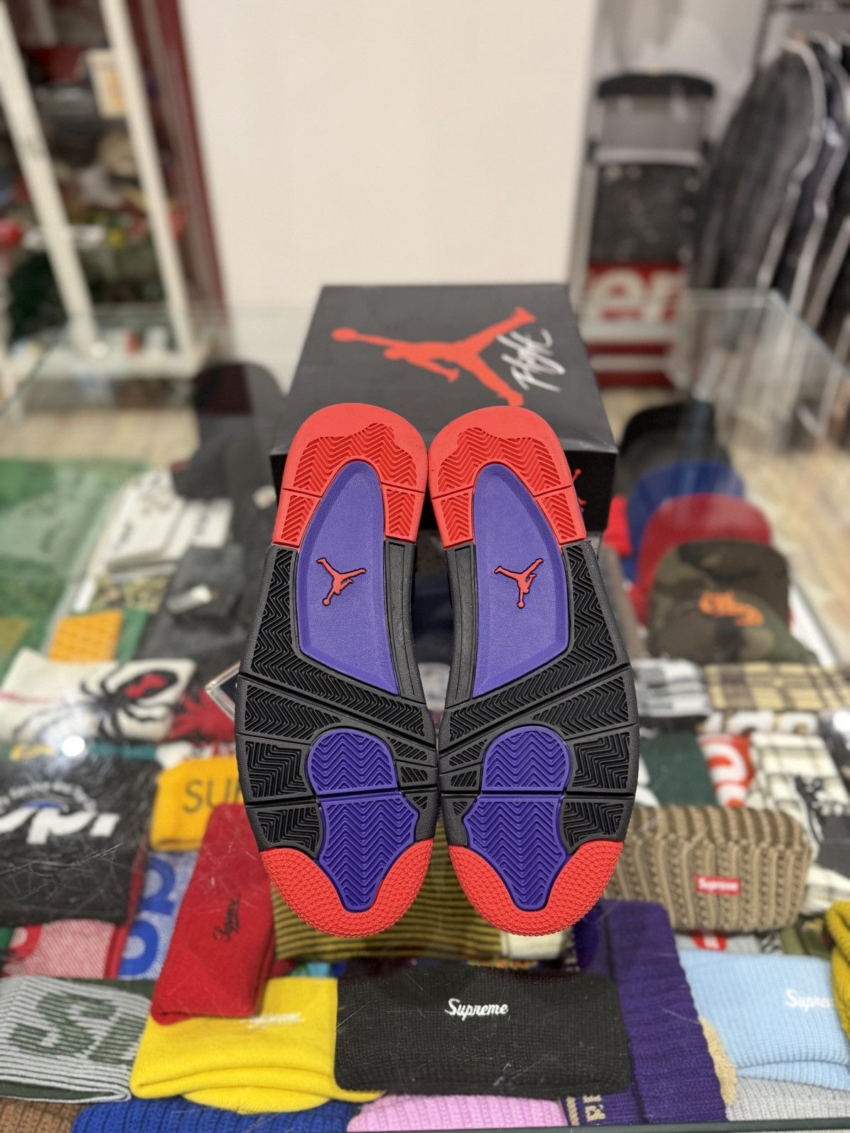 Jordan Brand Jordan 4 Raptors Drake OVO (2019) Size: 13 Size US 13 / EU 46 - 6 Thumbnail