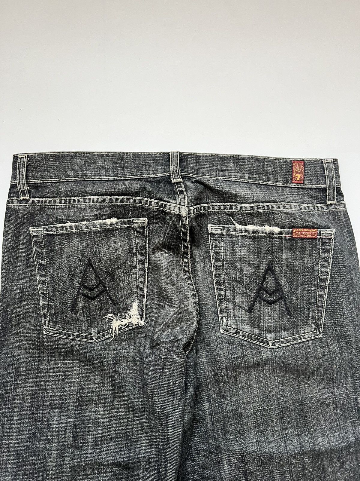 7 For All Mankind Vintage Fly Buttons 7 All Mankind Denim Size US 35 - 9 Thumbnail