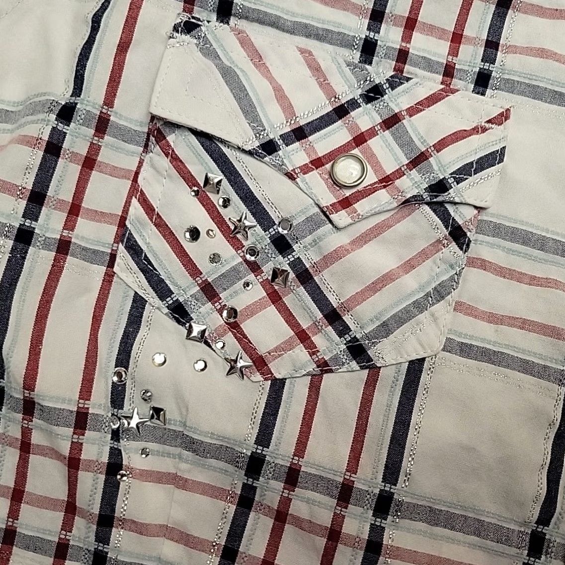 Ariat Ariat Shirt Womens L Patriotic Metalic Plaid Bedazzled Pearl Snap Western Cowboy Shirt Womens L White Plaid Patriotic Rhinestone Snap Menus Mens? Size L / US 10 / IT 46 - 4 Thumbnail