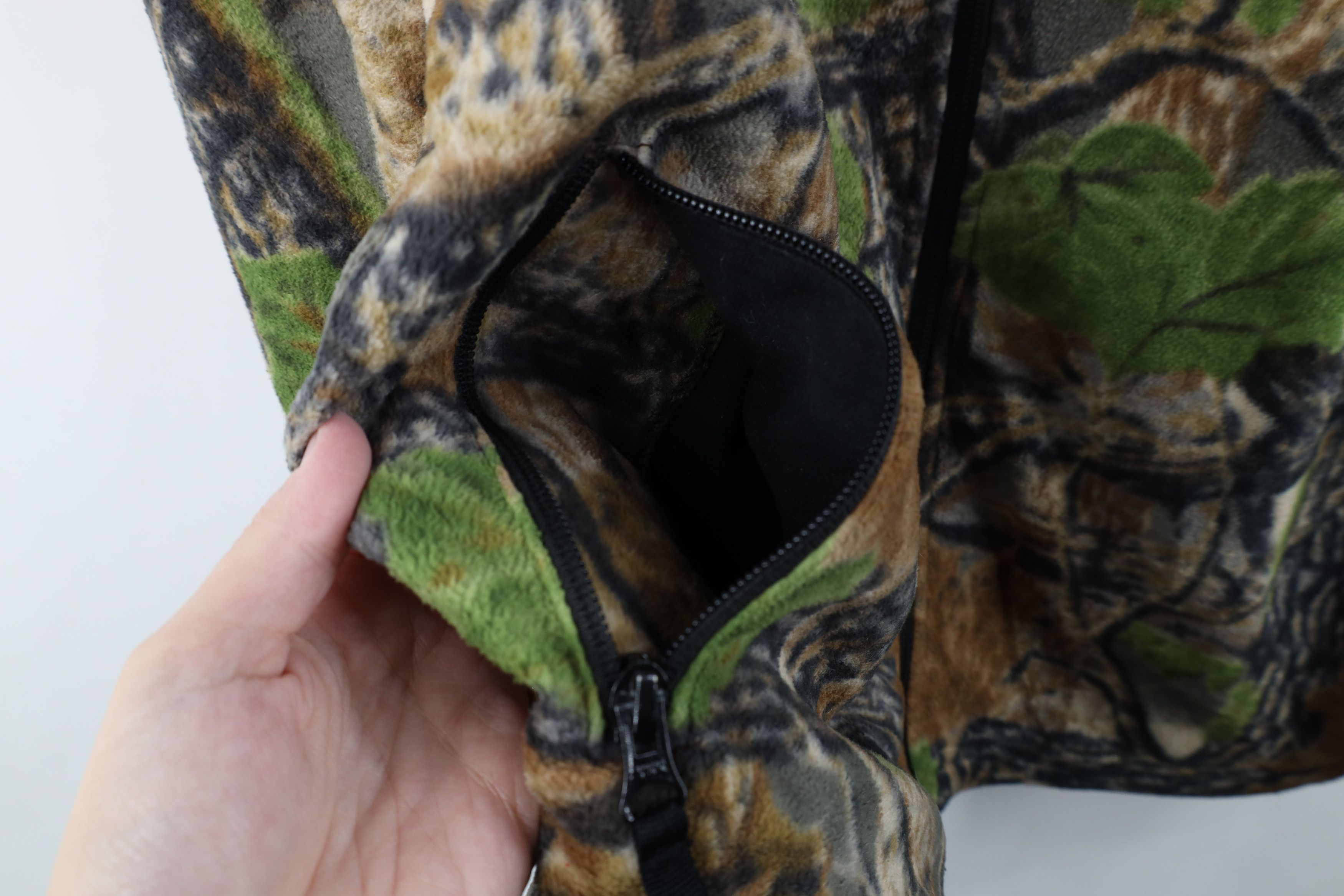 Cabelas Vintage Cabelas Spell Out Camouflage Full Zip Fleece Jacket Size US M / EU 48-50 / 2 - 7 Thumbnail