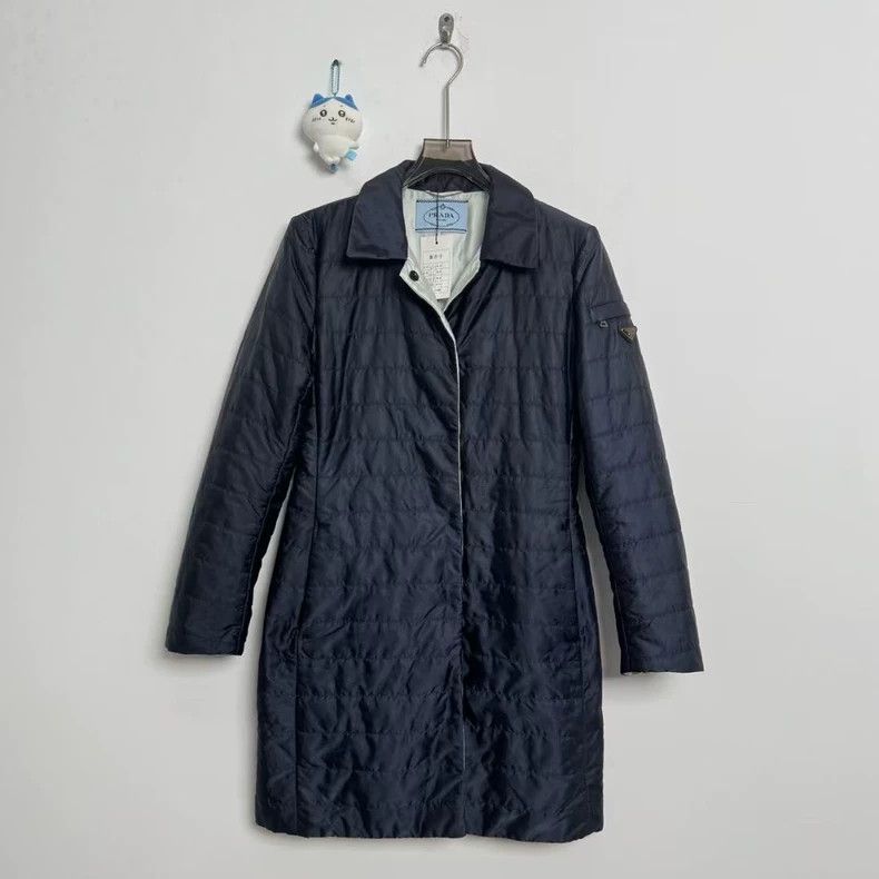 Prada Prada Long triangle logo down jacket 2502-Nextarrow Size US XS / EU 42 / 0 - 1 Thumbnail