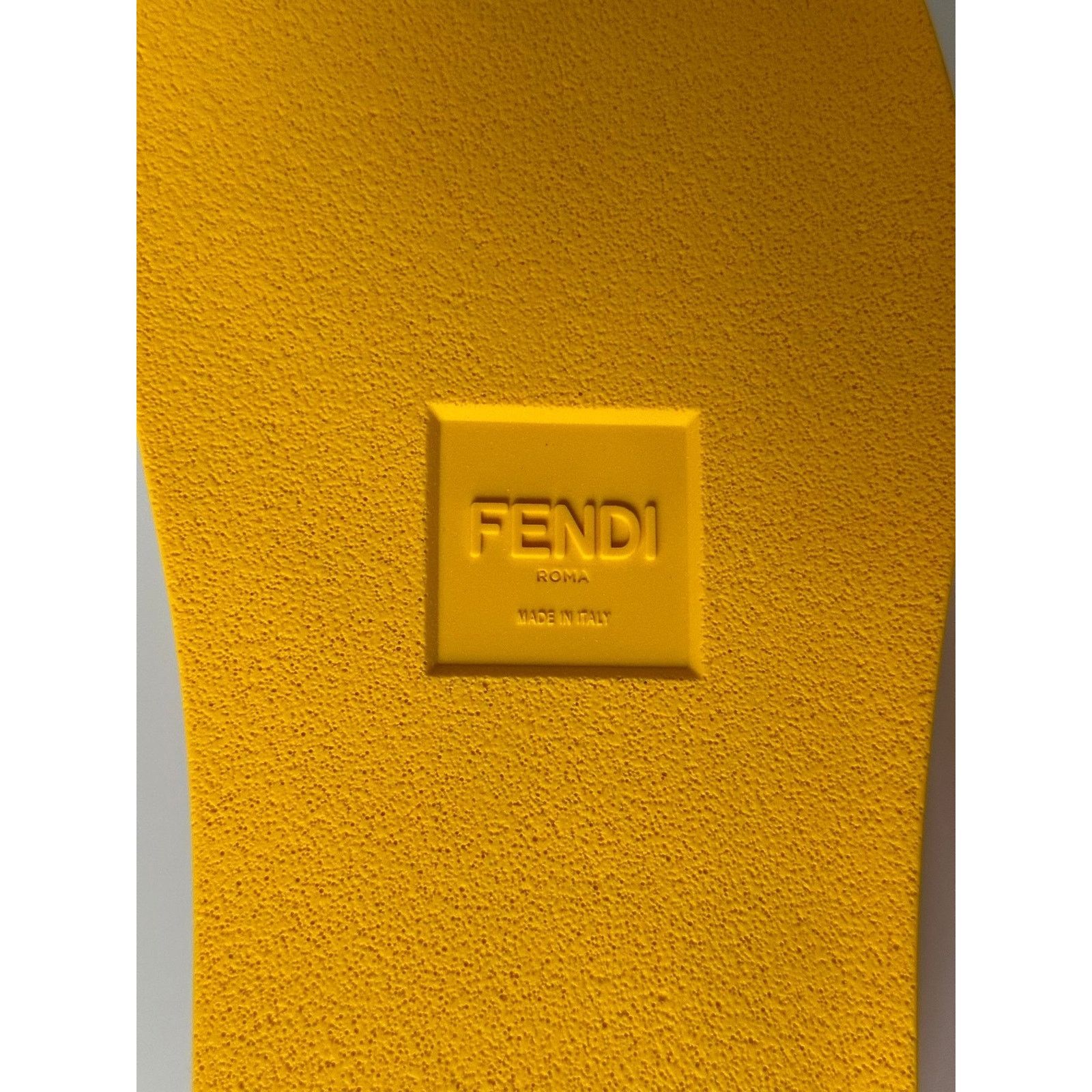 Fendi Fendi Men's FF Rubber Sandals Yellow 11 US/10 UK 7X1522 Size US 10 / EU 43 - 9 Thumbnail