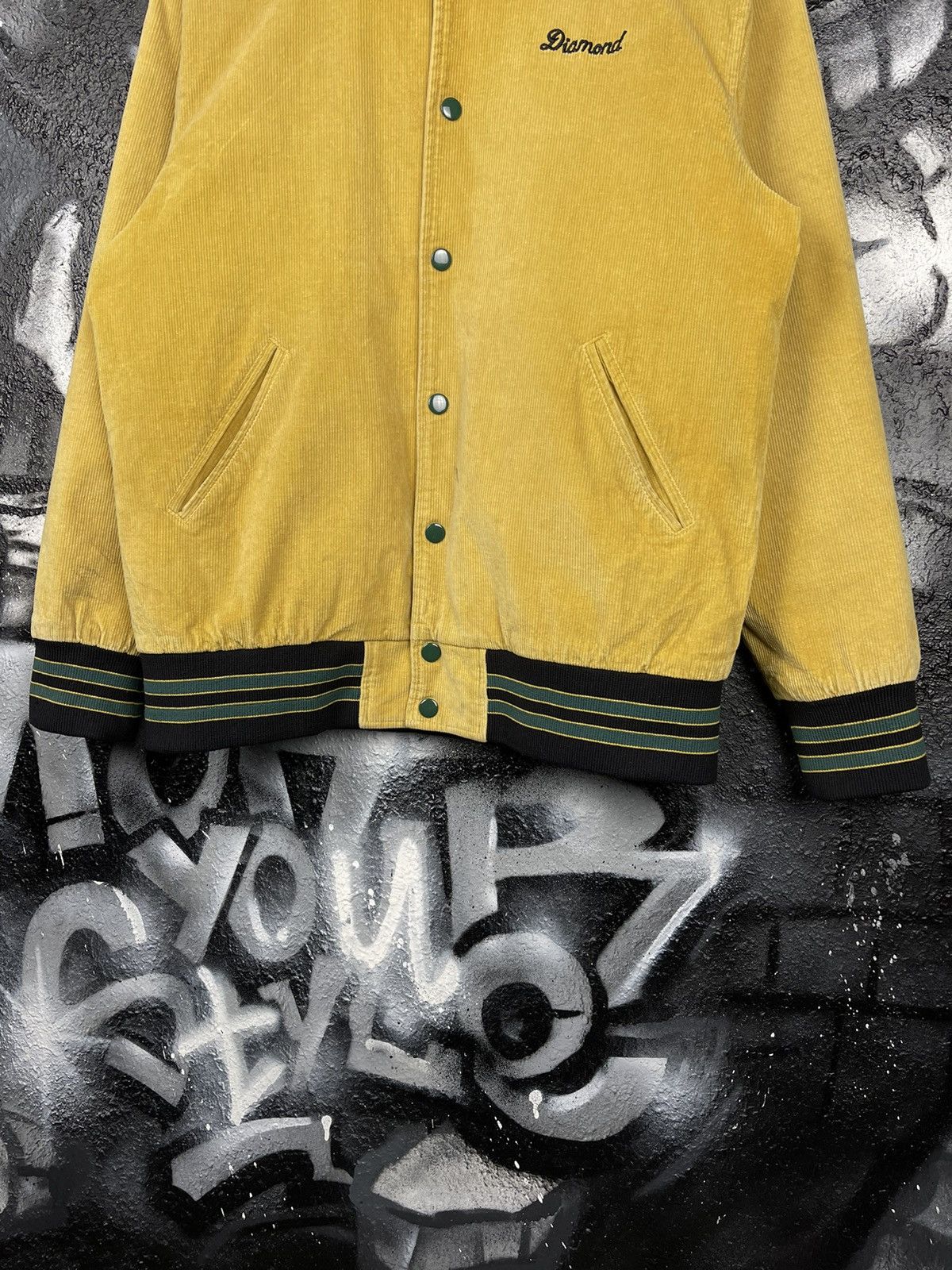 Diamond Supply Co. Diamond Supply Co. Corduroy Stadium Varsity Jacket Men’s L Size US L / EU 52-54 / 3 - 4 Thumbnail